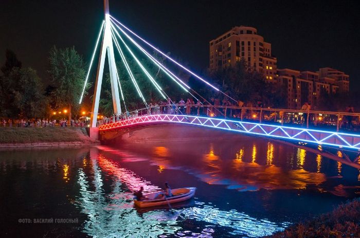 Пешеходный мост