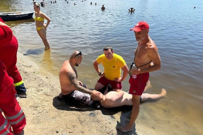 Спасение на пляже