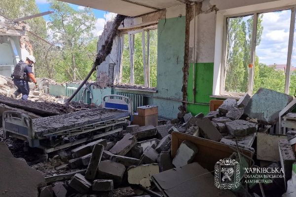 РФ вдарила КАБом по тубдиспансеру в Харкові: подробиці (доповнено)
