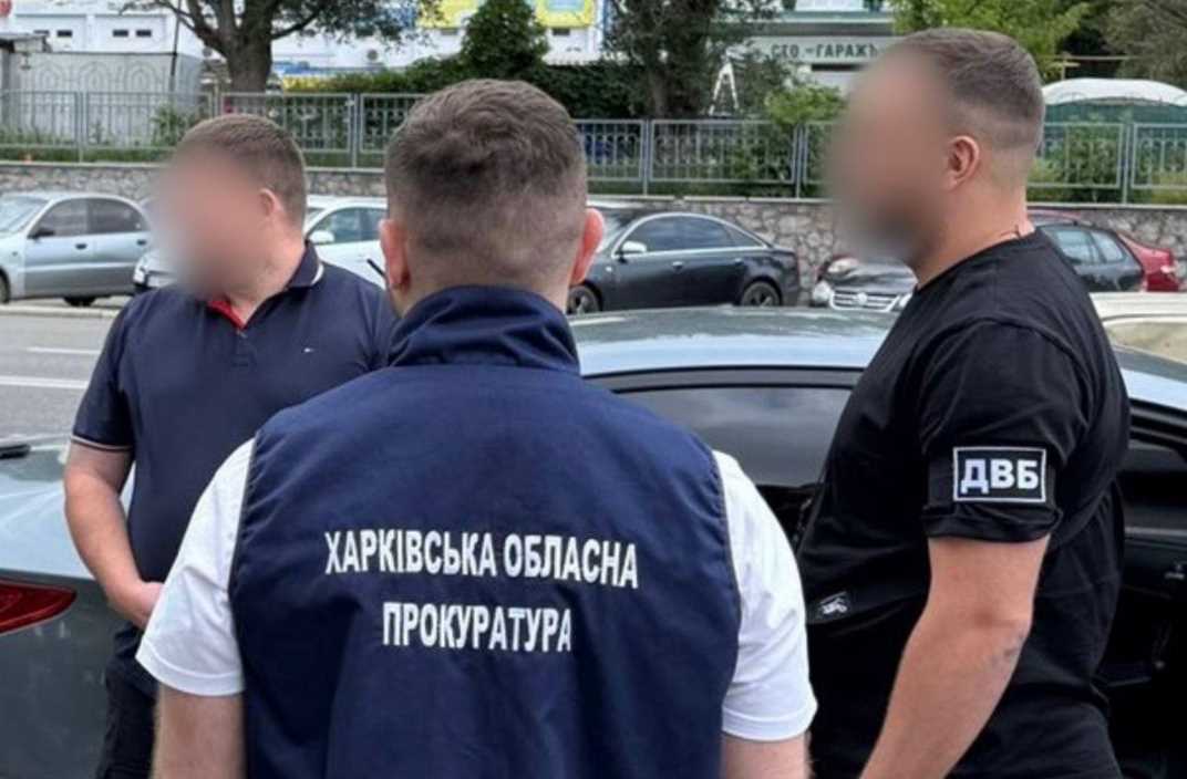 Харківський інструктор з водіння склав іспит замість клієнтки