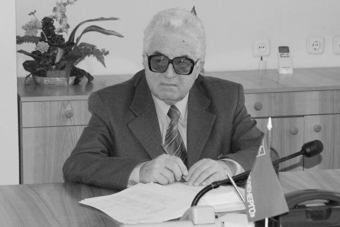 Виталий Хлопонин