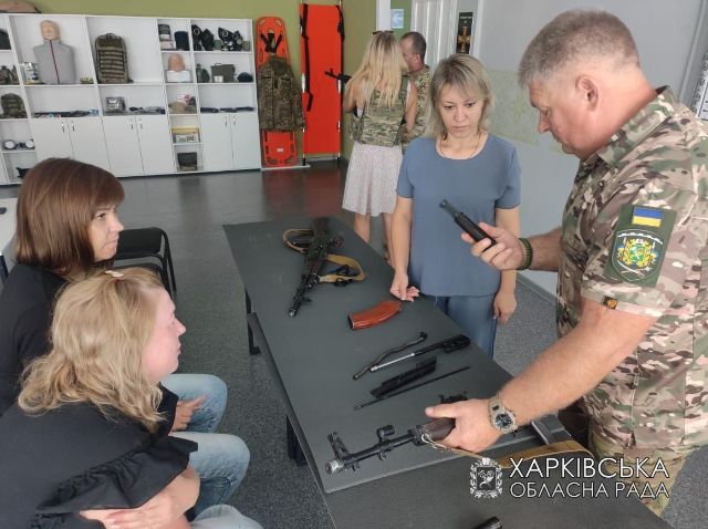 Навчання на курсах з національного спротиву