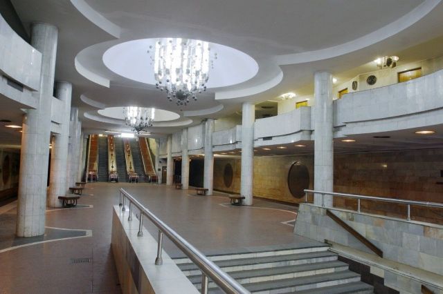 Станция метро