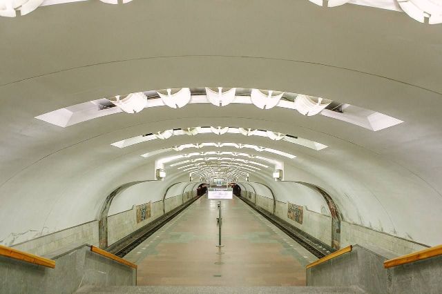 Станция метро