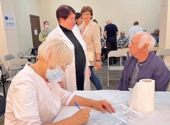 Выездная медицинская бригада обследовала ВПЛ в Харькове