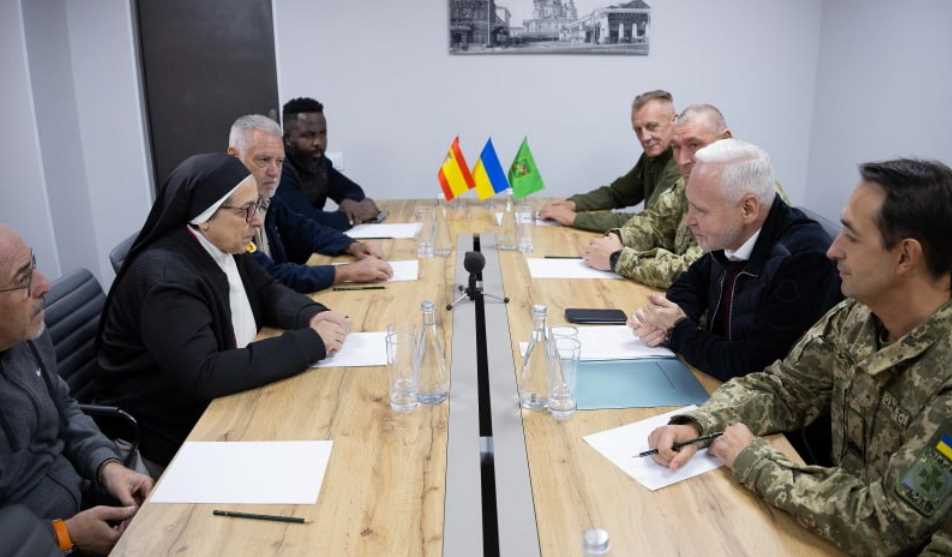 Мер Харкова провів переговори з представницею іспанського монастиря
