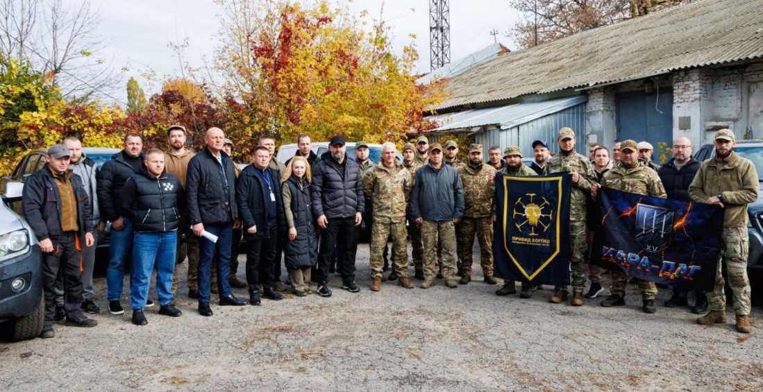На фронт передали автомобілі, БПЛА і Старлінкі