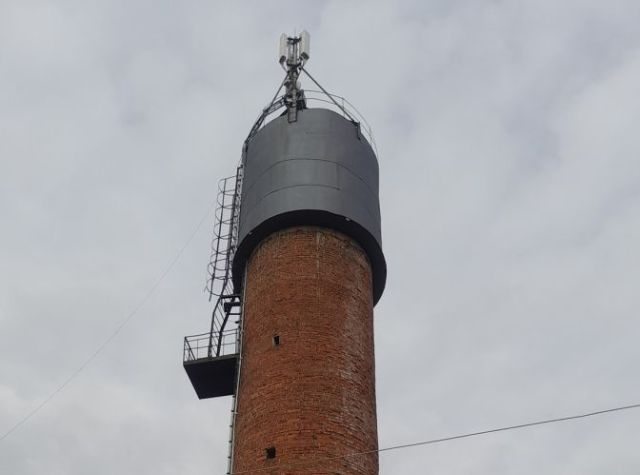 У передмісті Харкова люди поскаржилися на вежу мобільного звʼязку: що показала перевірка