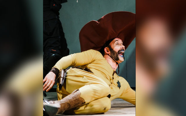 Бабкина задержали в аэропорту