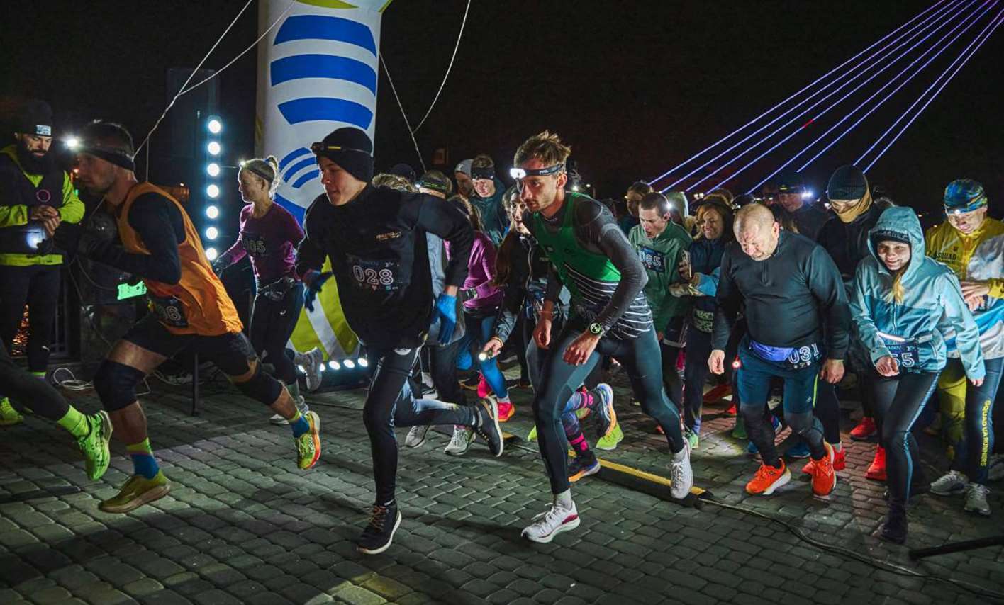 У Харкові відбувся нічний забіг (фото)
