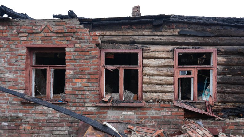 Остался без ничего: дедушке из Харькова собирают деньги на восстановление дома, разбитого «Шахедом»