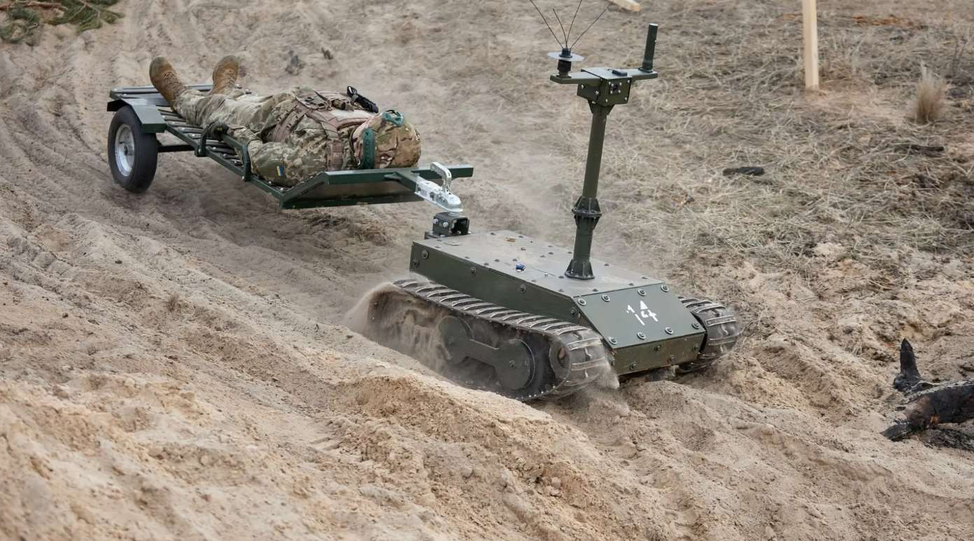 В Харьковской области робот эвакуировал человека (видео)