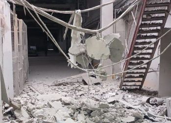 РФ ударила по предприятию в пригороде Харькова: фото с места прилетов