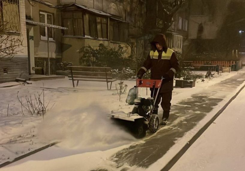 Уборка снега