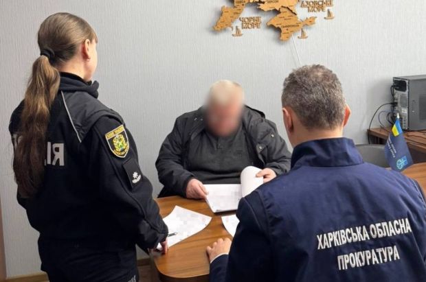 Харьковчанин присвоил 800 тысяч гривен, хотя должен был передать их в банк