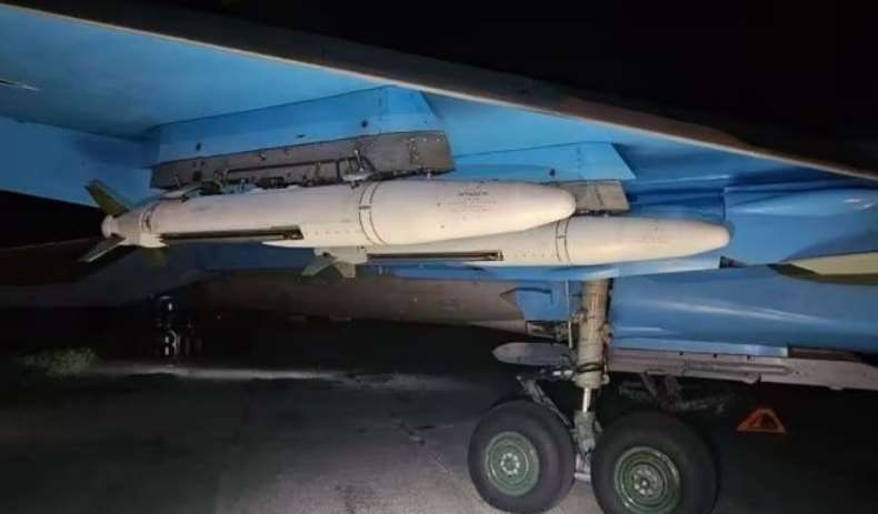 Россия ударила по Харькову бомбами УМПБ-5 с реактивным двигателем