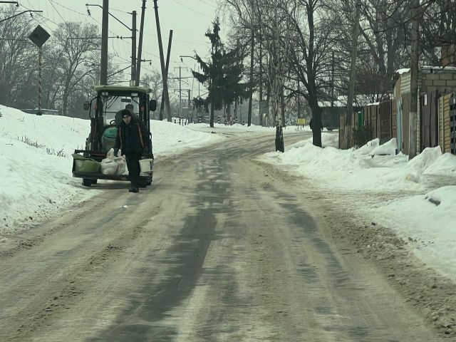 Мешканців передмістя Харкова закликають долучитись до боротьби з ожеледдю