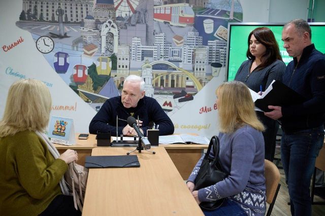 Встреча мэра с харьковчанами