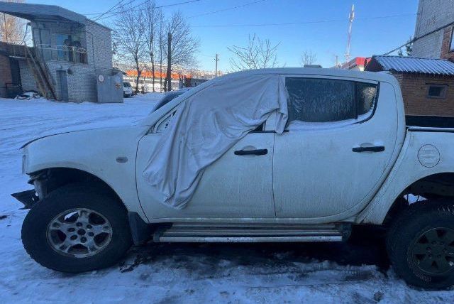 Автомобіль