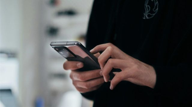 Що робити, якщо невідомий номер телефону регулярно дзвонить