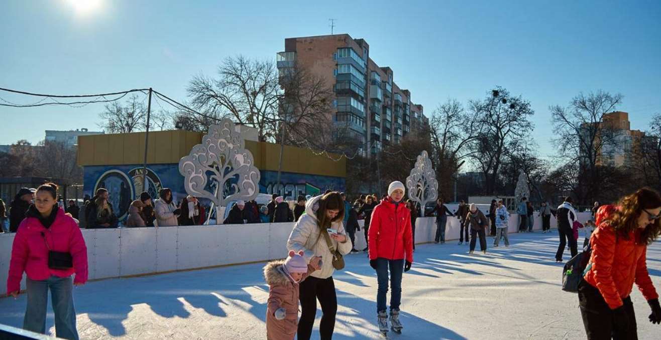 Міська ковзанка в Харкові завершує сезон: коли відкриється знову