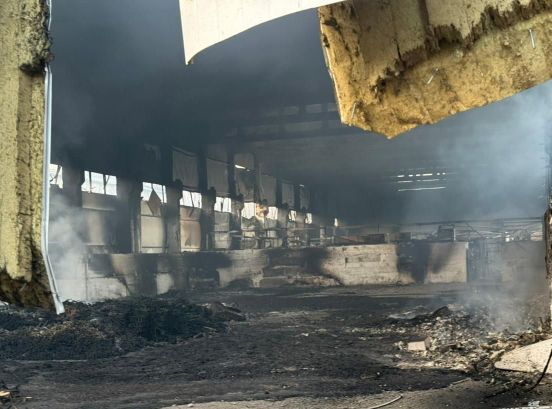 Потрійний удар: РФ бʼє по підприємствах у Харківській області