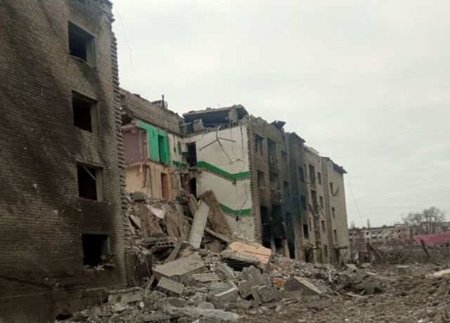 Террор авиабомбами: РФ выпустила по Боровой 14 КАБов за одно утро