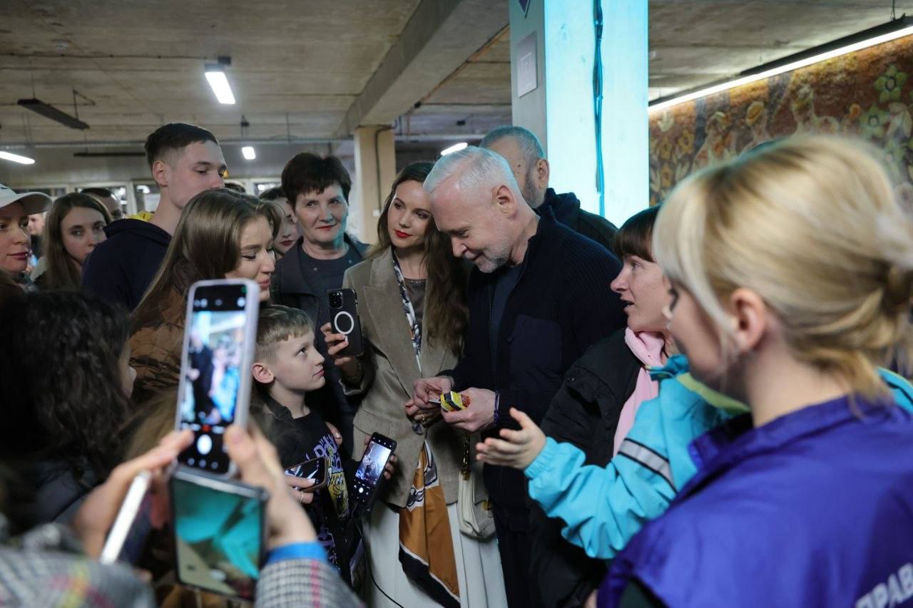 Терехов зустрівся з харківськими переселенцями у Львові (фото)