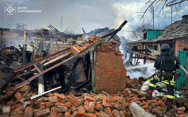 РФ ударила РСЗО по Золочеву в Харьковской области: пятеро пострадавших, среди них - дети (фото)