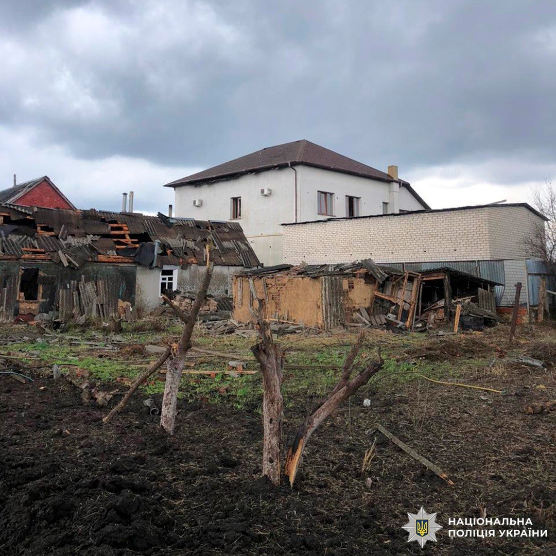 РФ ударила РСЗО по Золочеву в Харьковской области: пятеро пострадавших, среди них - дети (фото)
