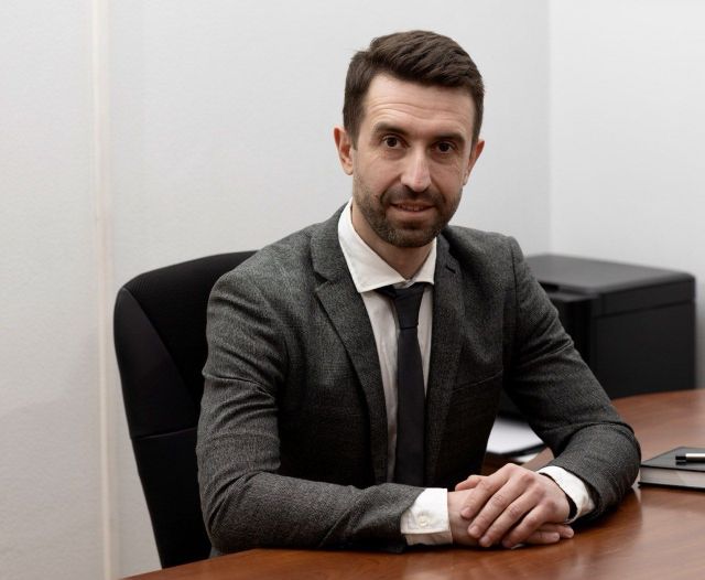 «Не догонять изменения, а становиться их движущей силой»: кандидат на должность ректора ХНАДУ Антон Холодов - о стратегии развития вуза&nbsp;