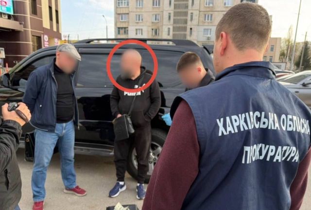 Задержанный и правоохранители