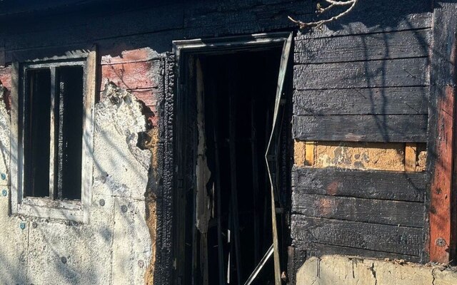 В Песочине мужчина из ревности сжег дом возлюбленной (фото)