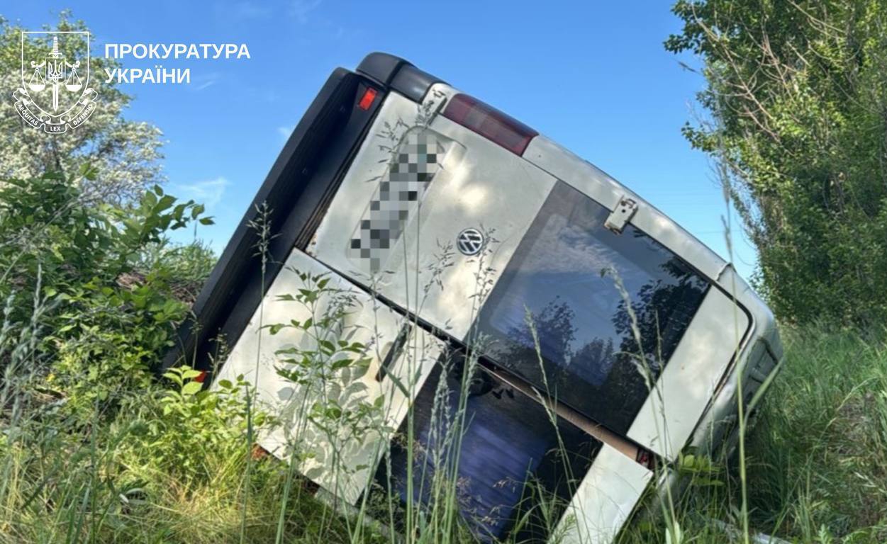 ДТП з дітьми, які їхали на екскурсію: прокуратура перевіряє не тільки перевізника, а й школу