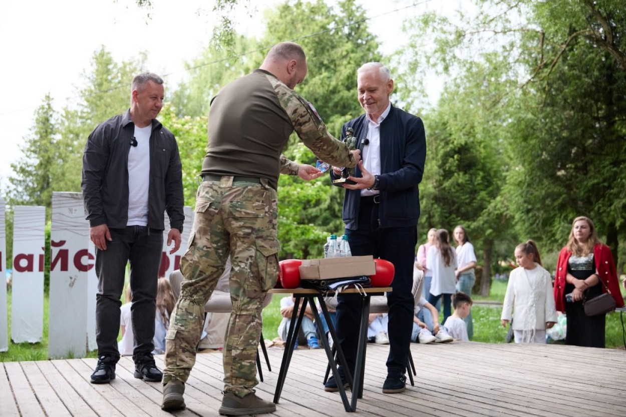 Терехов у Рівному отримав нагороду від військових