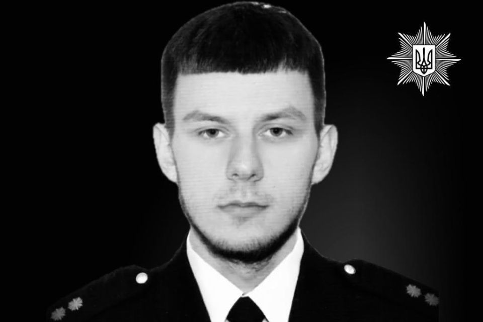 Роман Комаров