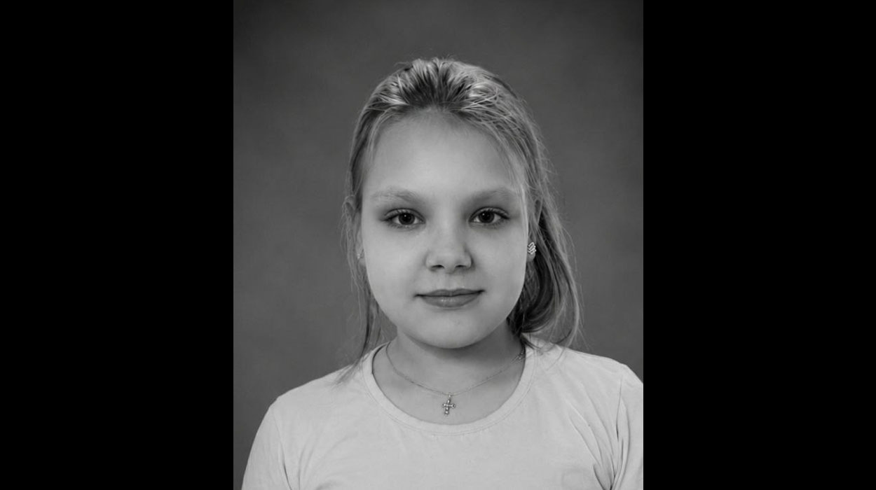 В больнице скончалась 10-летняя девочка, получившая ранения при ударе по Лозовой