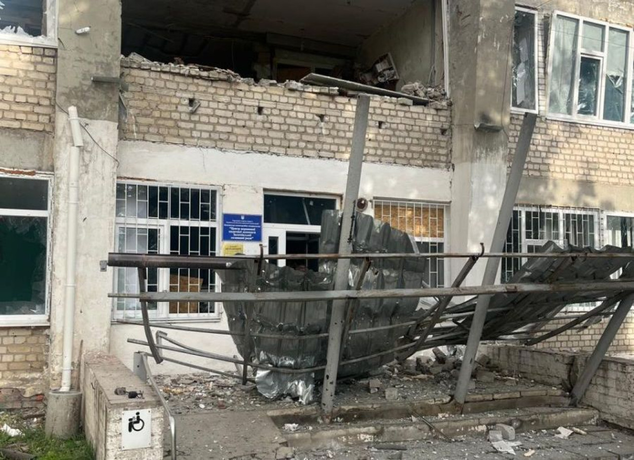 Росіяни за годину тричі вдарили по лікарні в Харківській області (фото)