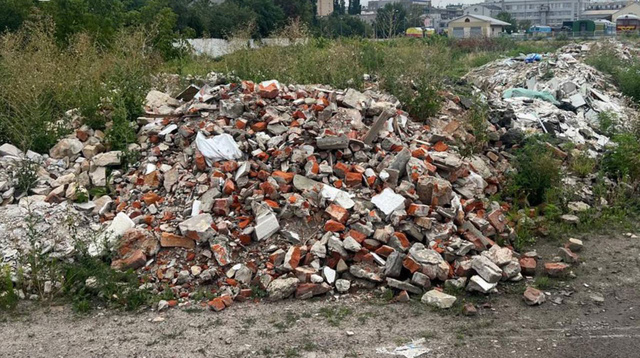 Экс-чиновники «Укрзализницi» пойдут под суд за свалку