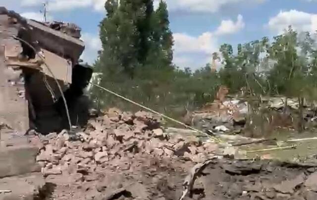РФ ударила "Бандеролью" по заправке в Харьковской области