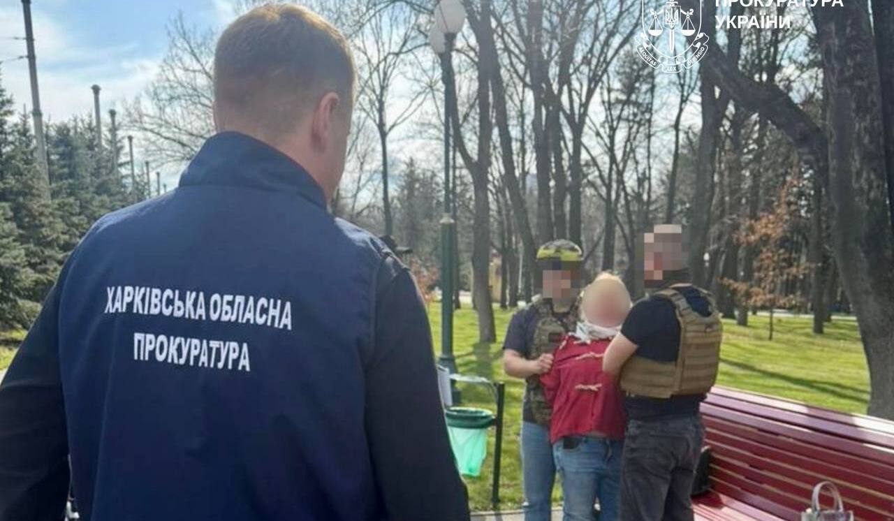 Телефон в пачке из-под сока: харьковчанка следила за военными эшелонами для РФ