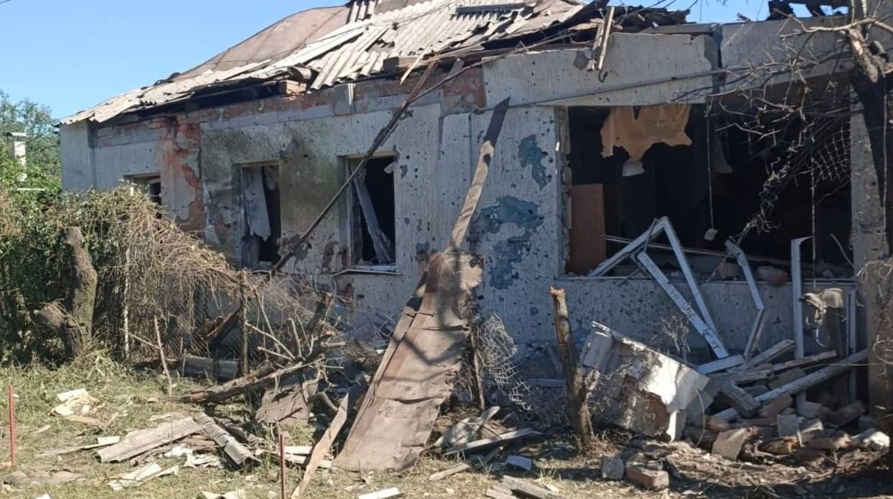 Россияне из РСЗО ударили по Изюму: погиб человек