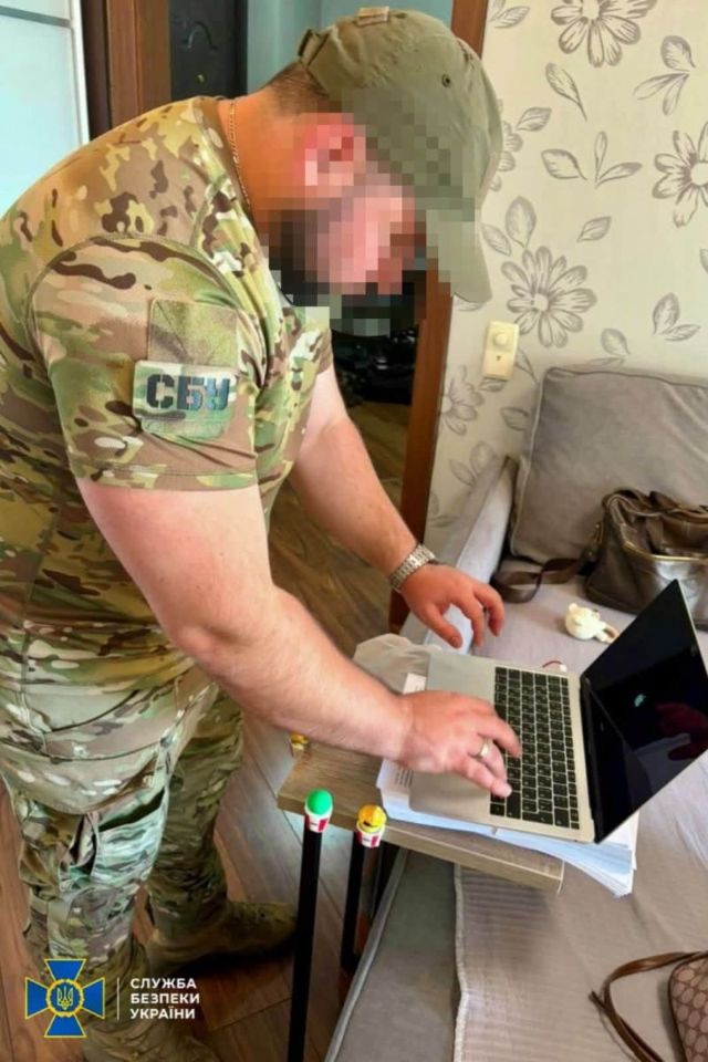 «Работа» на 15 лет тюрьмы: в Харькове прекратили деятельность международного колл-центра мошенников (фото)