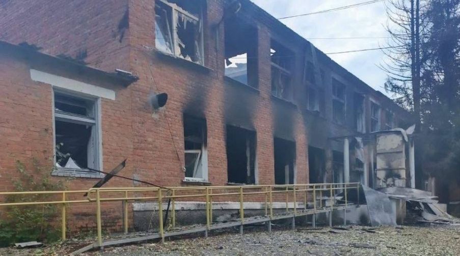 Росіяни вдарили по навчальному закладу в Золочеві