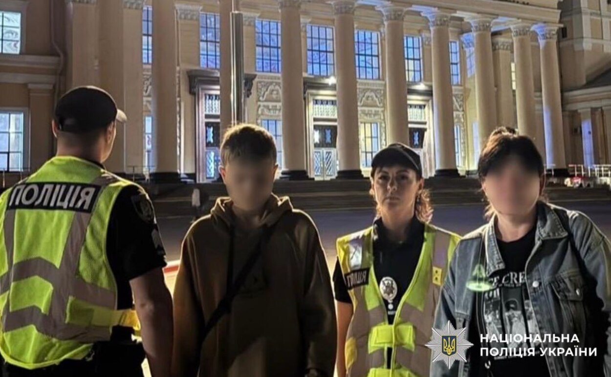 Їхав ззовні вагона: на Харківщині поліція затримала підлітка-зачепера