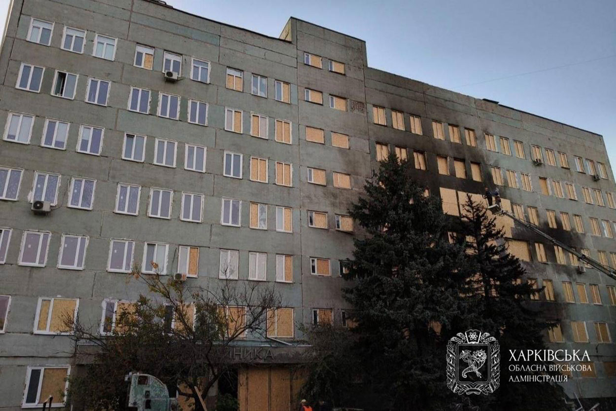 В Слободском районе Харькова ликвидировали последствия ракетного обстрела
