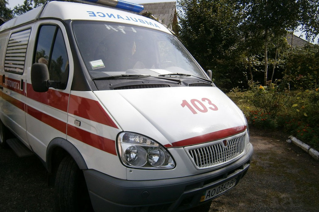 В школе под Харьковом распылили газ, дети в больнице (дополнено)