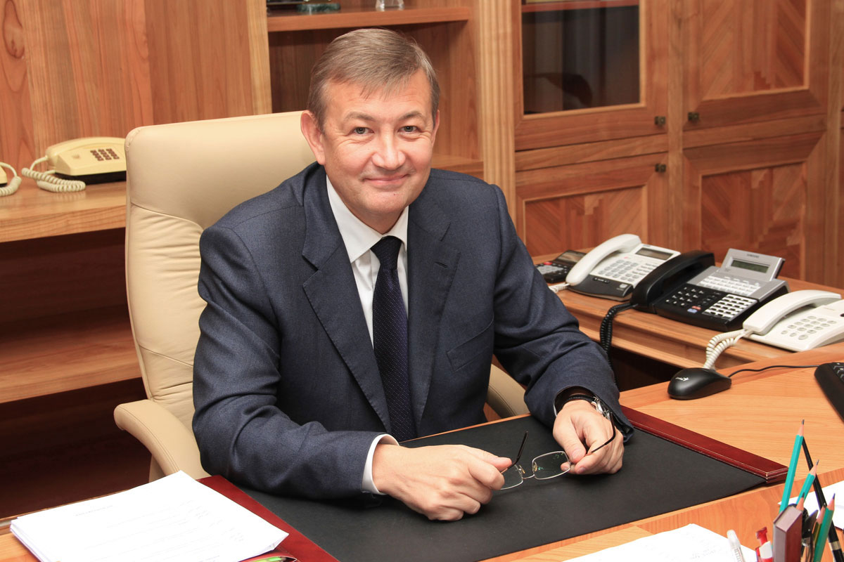 Чернов снял свою кандидатуру на пост председателя облсовета - Терехов