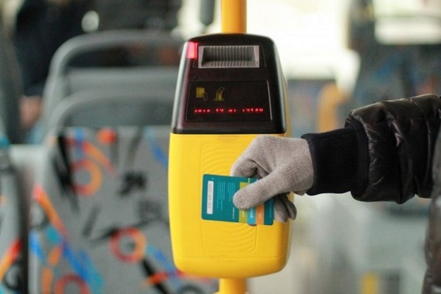 В Харькове предлагают вернуть плату за проезд в транспорте: мэрии подана петиция